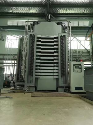 Stalen gietijzer gelamineerde warmpersmachine met veiligheidsinrichting 10000T
